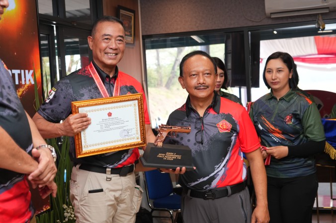 Pangkoarmada RI Raih Dua Prestasi pada Kejuaraan Menembak Terbuka Panglima TNI 2026