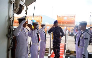 Pangkoarmada RI On Board KRI dr. Wahidin Sudirohusodo-991 Menuju Kepulauan Siau